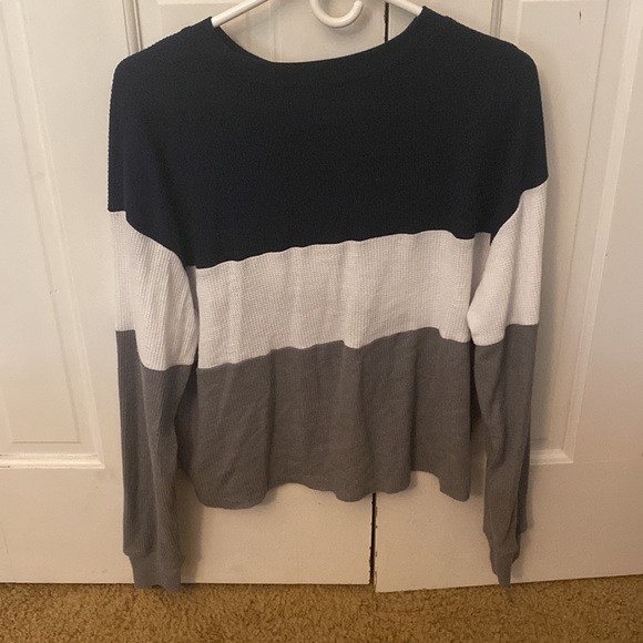Hollister Color Block Long Sleeve - Picture 2 of 2